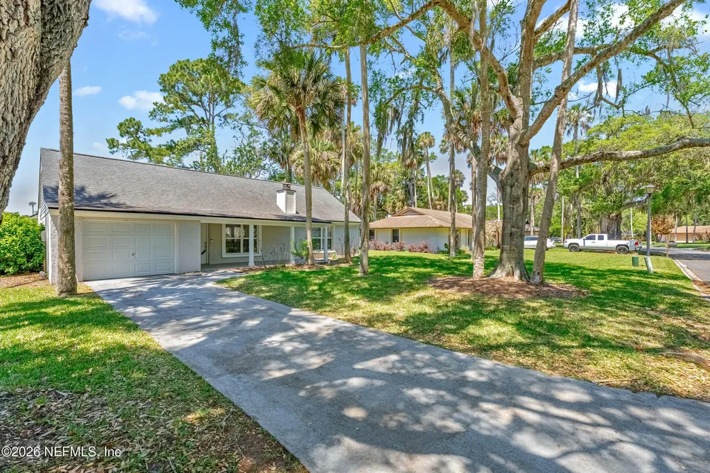 606 Alhambra Lane Ponte Vedra Beach FL 32082