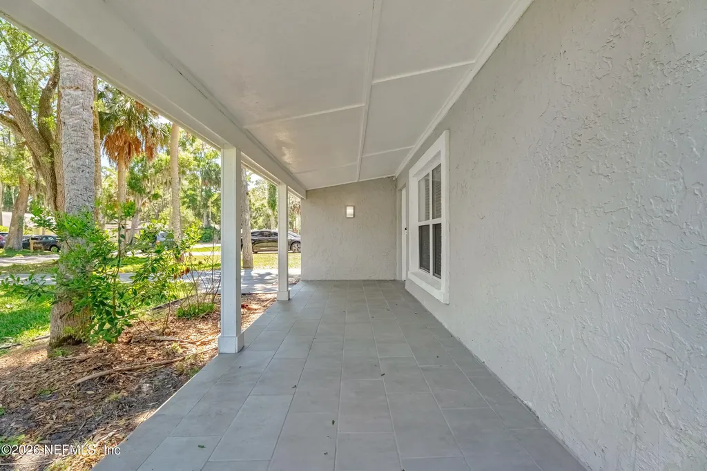 606 Alhambra Lane Ponte Vedra Beach FL 32082