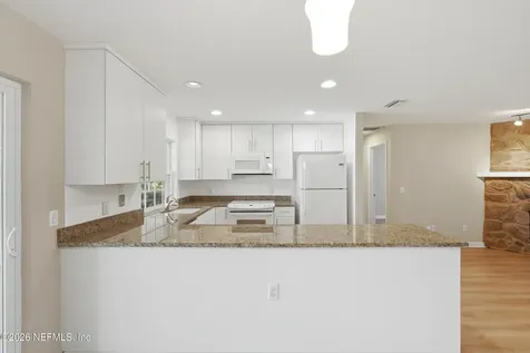 606 Alhambra Lane Ponte Vedra Beach FL 32082
