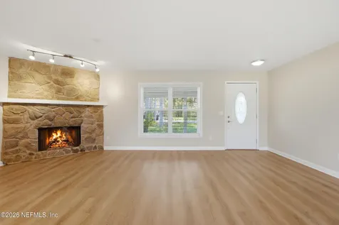 606 Alhambra Lane Ponte Vedra Beach FL 32082