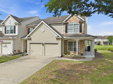 11064 Castlemain Circle E Jacksonville FL 32256