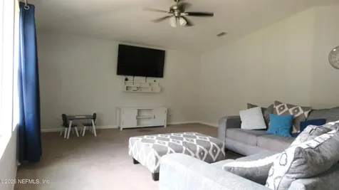 8566 Thad Court Jacksonville FL 32210
