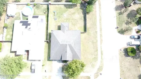 8566 Thad Court Jacksonville FL 32210