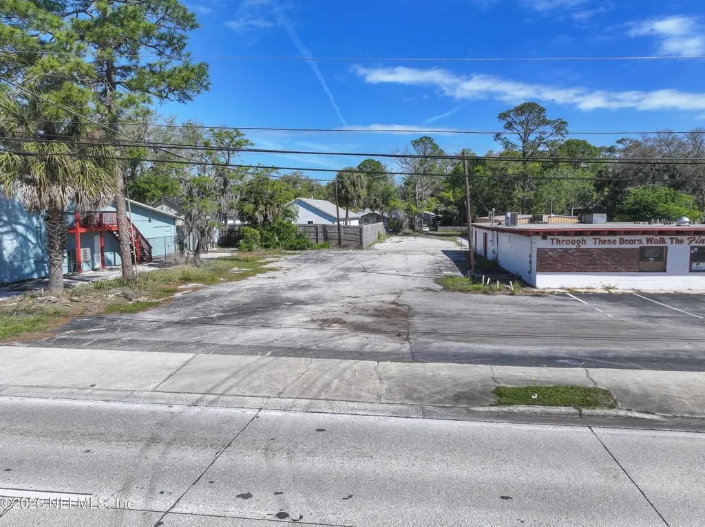 204 State Road 16 St. Augustine FL 32084