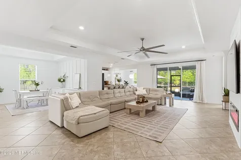 41 Cupcake Ct Court St. Johns FL 32259