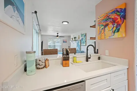 537 6th Avenue S Jacksonville Beach FL 32250