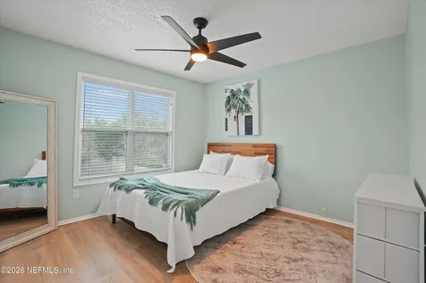537 6th Avenue S Jacksonville Beach FL 32250