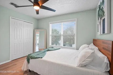 537 6th Avenue S Jacksonville Beach FL 32250