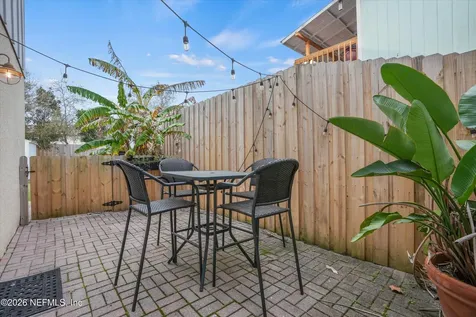 537 6th Avenue S Jacksonville Beach FL 32250