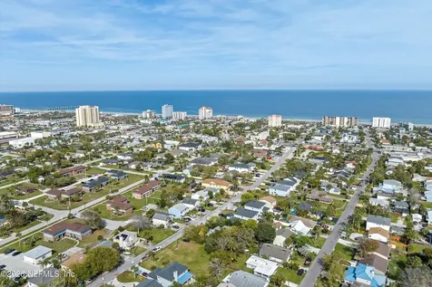 537 6th Avenue S Jacksonville Beach FL 32250