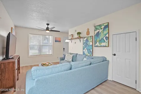 537 6th Avenue S Jacksonville Beach FL 32250