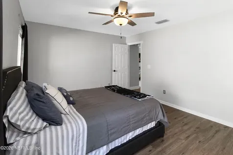 1720 Wildwood Creek Lane Jacksonville FL 32246