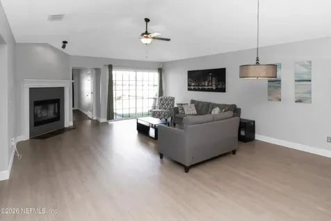 1720 Wildwood Creek Lane Jacksonville FL 32246