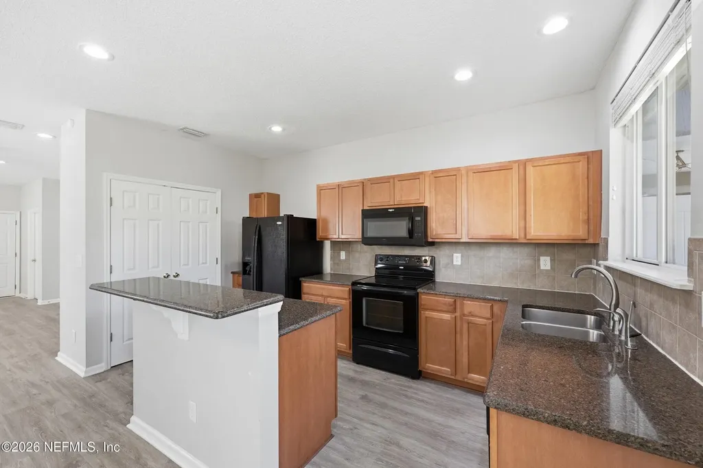 2307 Sunset Bluff Drive Jacksonville FL 32216