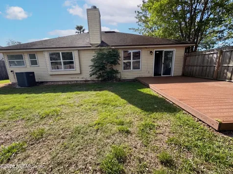 27224 W Thirteenth Avenue Hilliard FL 32046