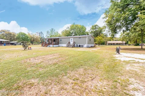 13709 Katie Johnson Lane Sanderson FL 32087