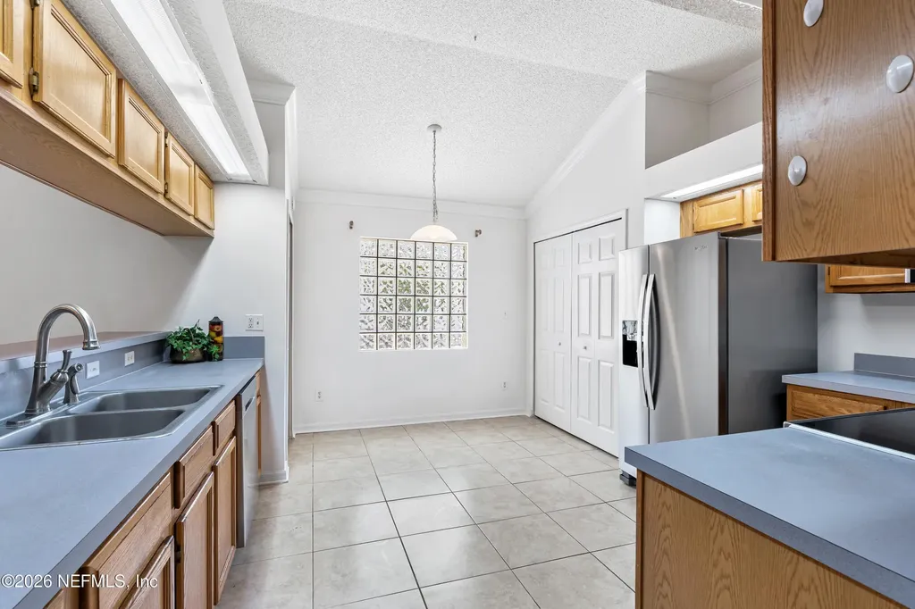 3925 Arbor Lake Drive W Jacksonville FL 32225