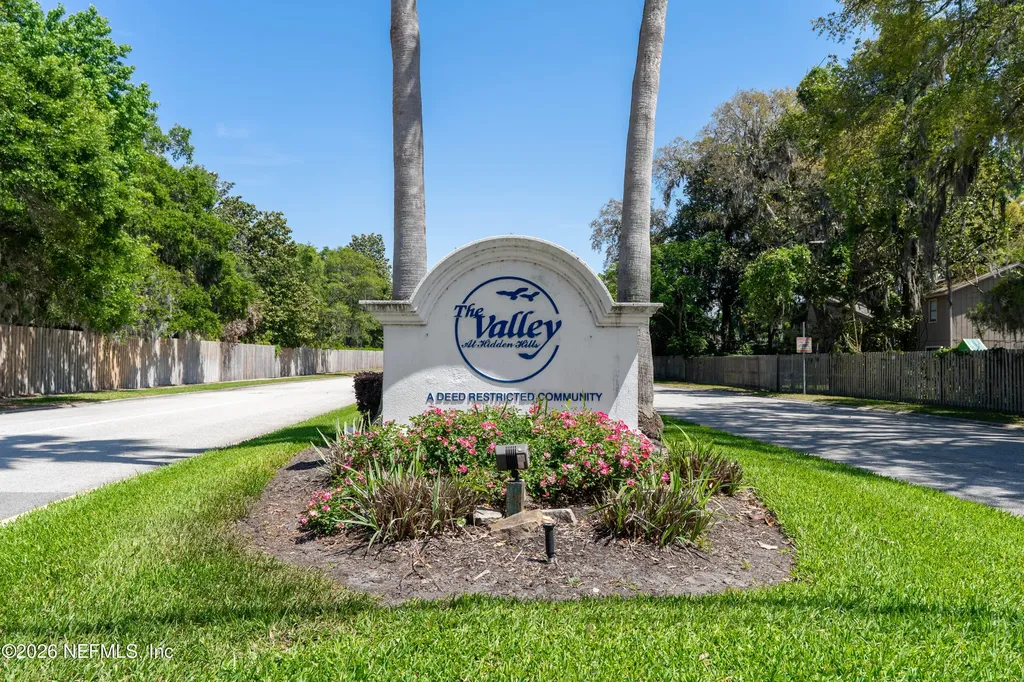 3925 Arbor Lake Drive W Jacksonville FL 32225