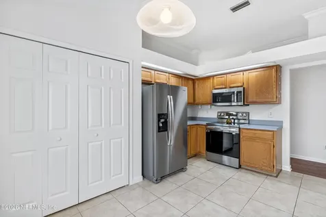 3925 Arbor Lake Drive W Jacksonville FL 32225