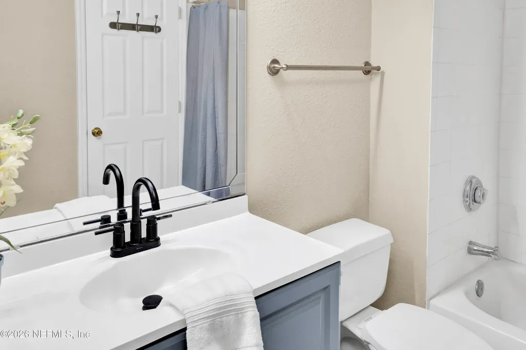 1655 The Greens Way Jacksonville Beach FL 32250