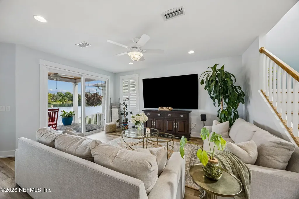 118 Yacht Club Point Green Cove Springs FL 32043