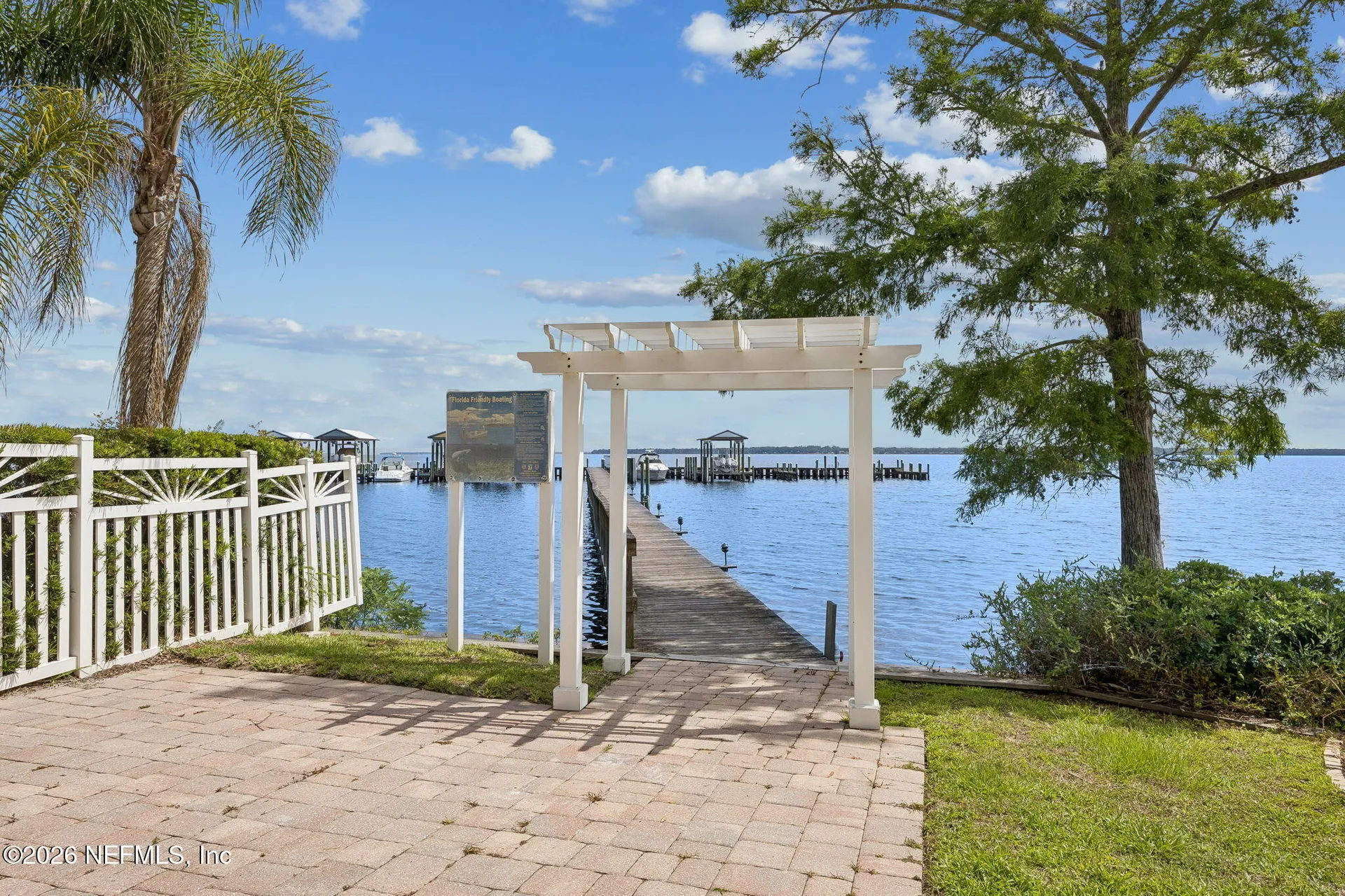 118 Yacht Club Point Green Cove Springs FL 32043