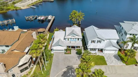 118 Yacht Club Point Green Cove Springs FL 32043