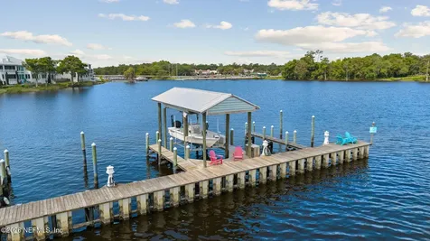 118 Yacht Club Point Green Cove Springs FL 32043
