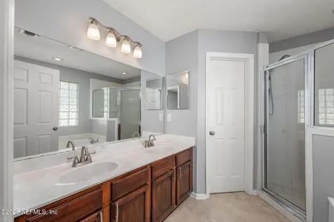 565 Grand Parke Drive St. Johns FL 32259