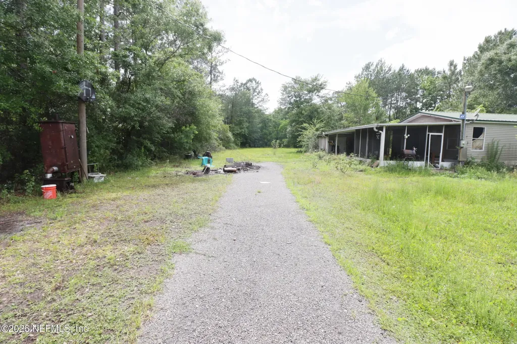 9635 Ebert Avenue Hastings FL 32145