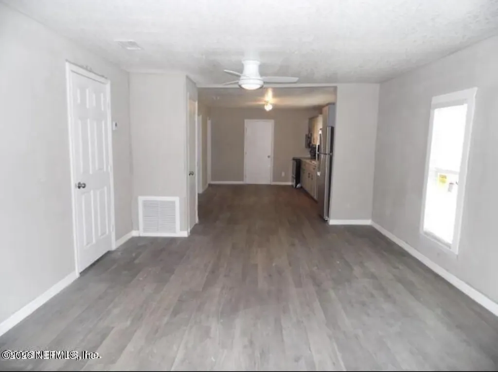 8140 Mariner Street Jacksonville FL 32220