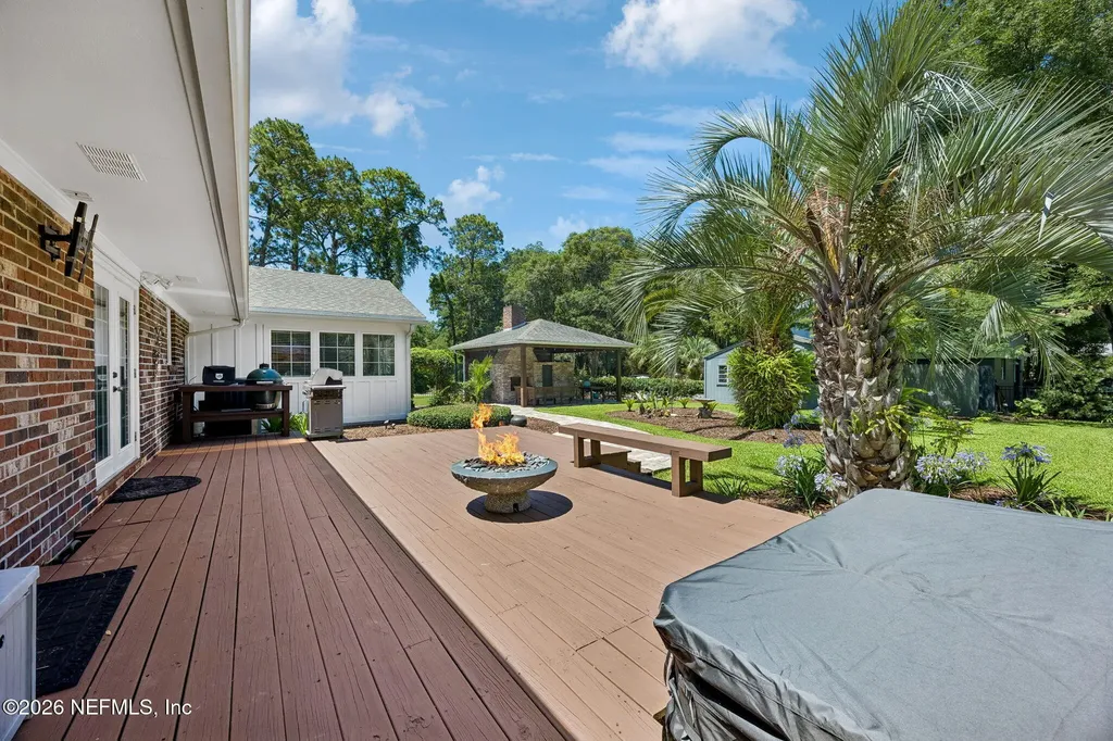 1655 Clinch Drive Fernandina Beach FL 32034