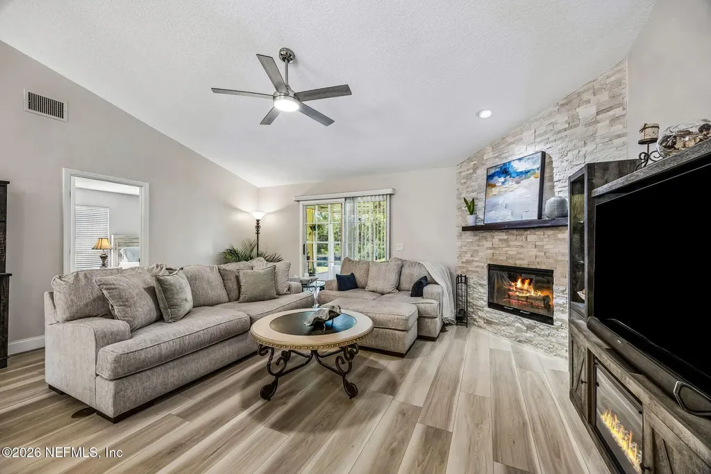 4479 Hunters Haven Lane E Jacksonville FL 32224