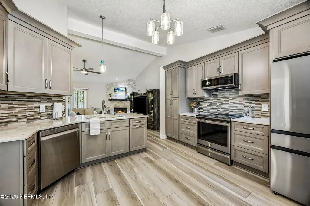 4479 Hunters Haven Lane E Jacksonville FL 32224