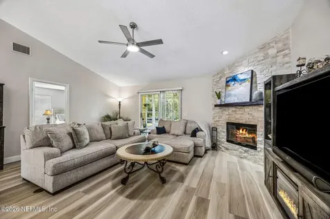 4479 Hunters Haven Lane E Jacksonville FL 32224