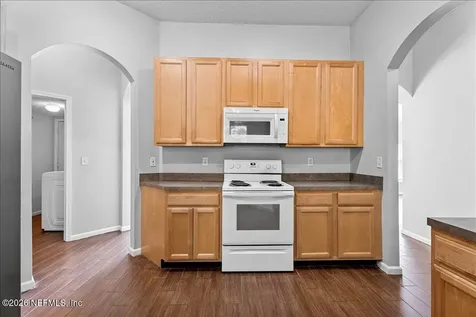 8871 Canopy Oaks Drive Jacksonville FL 32256
