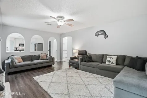 3159 Ash Harbor Drive E Jacksonville FL 32224