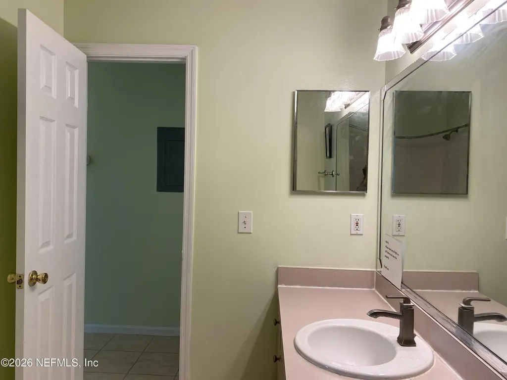 1655 The Greens Way Jacksonville Beach FL 32250