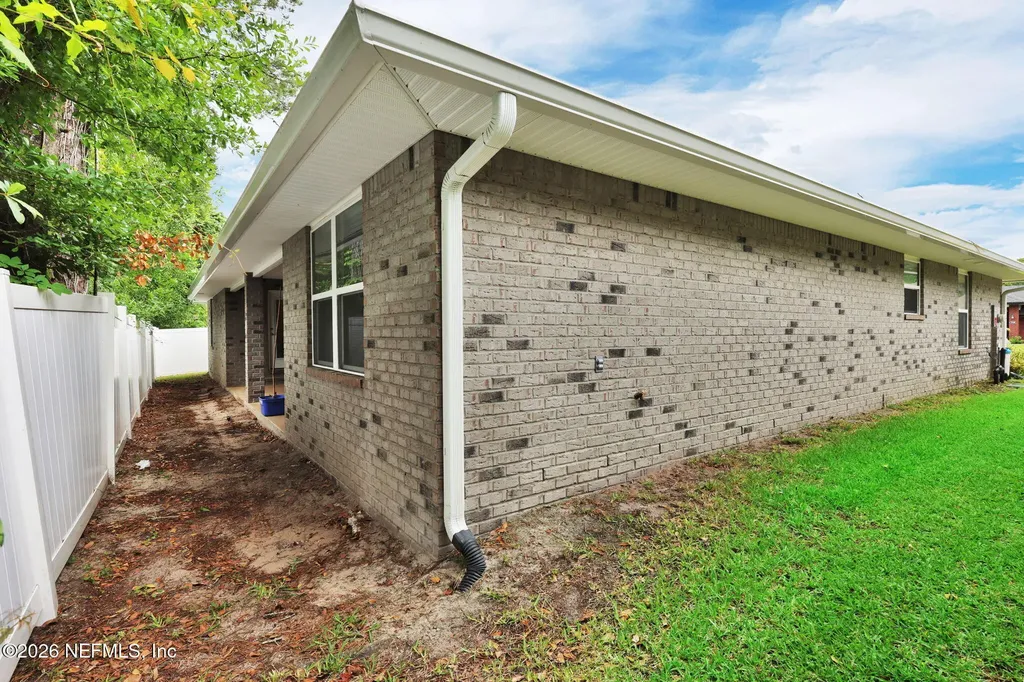 7339 Zain Michael Lane Jacksonville FL 32222