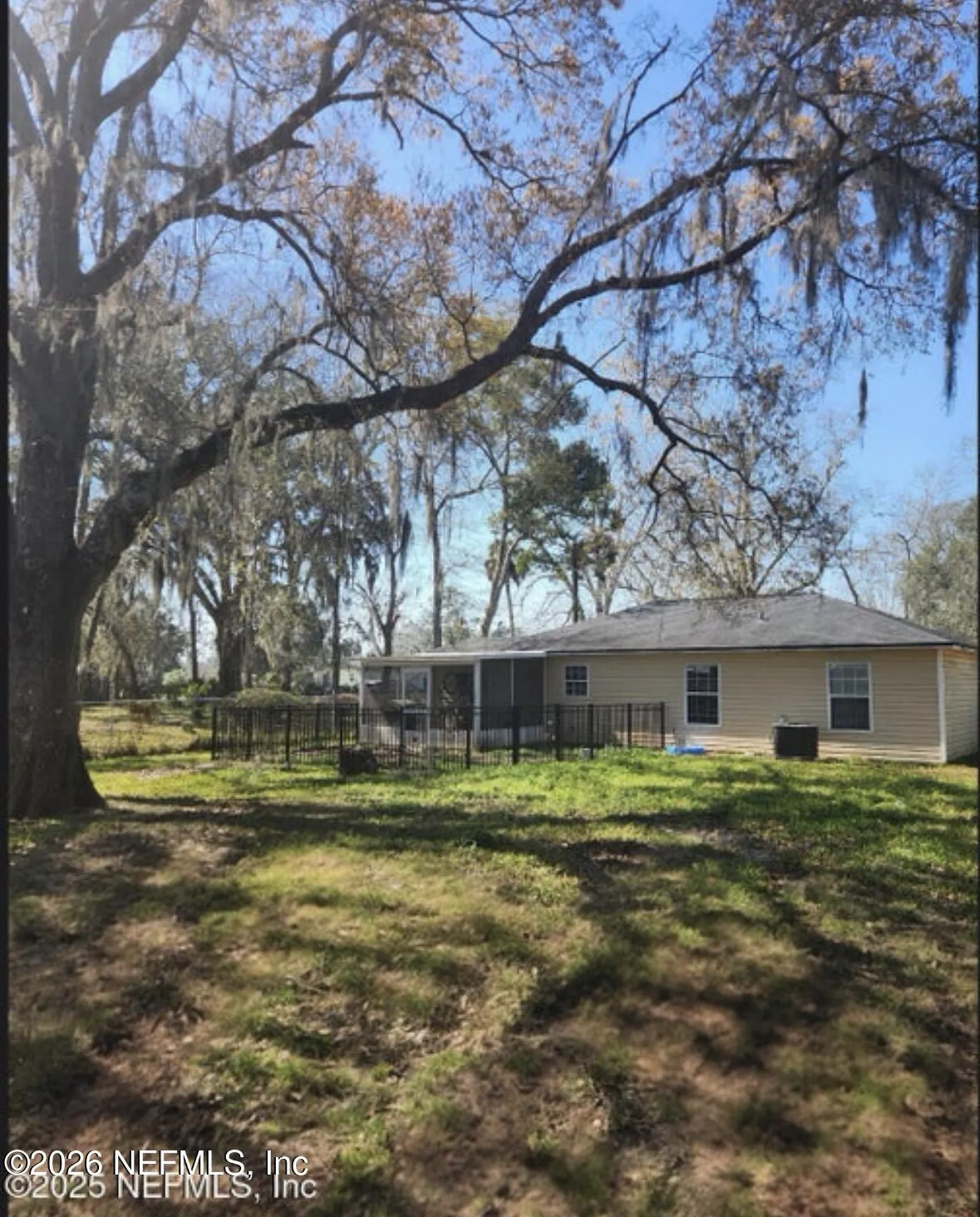 9861 S Clinton Avenue Glen St. Mary FL 32040
