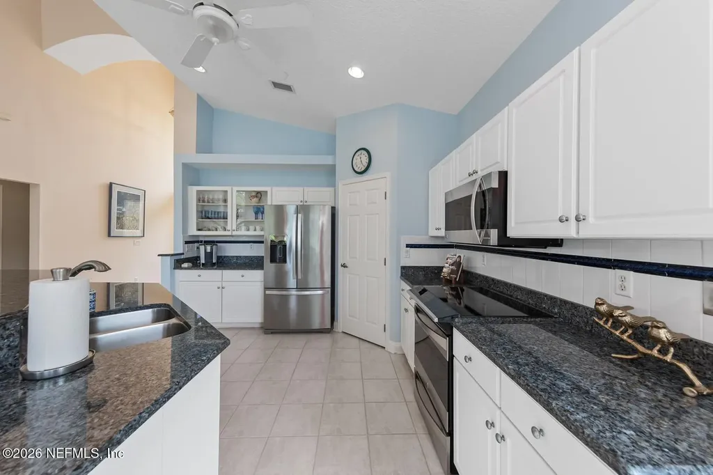 6526 Burnham Circle Ponte Vedra Beach FL 32082