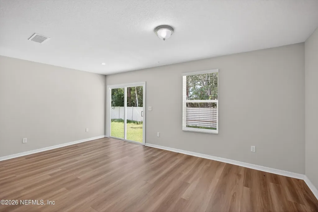 7650 Mailes Court Jacksonville FL 32210