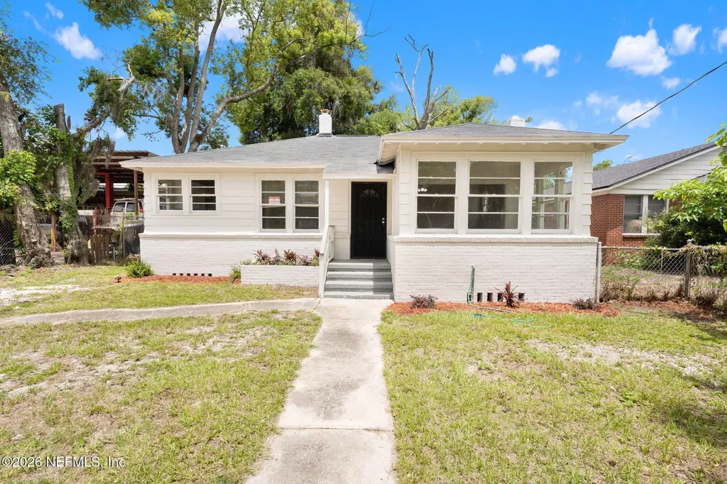 8024 Hawthorne Street Jacksonville FL 32208