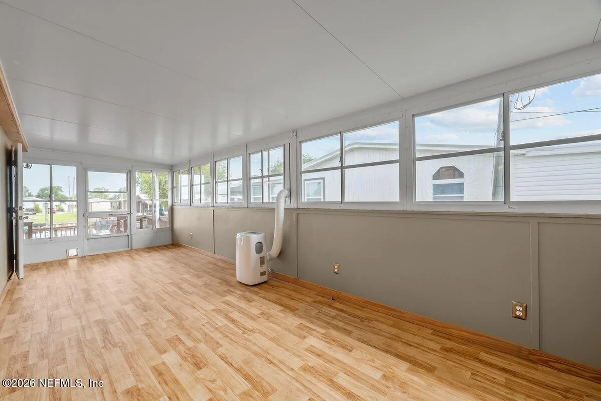 41 Scott Street Welaka FL 32193