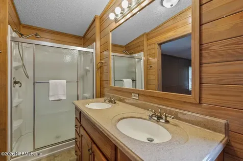 41 Scott Street Welaka FL 32193