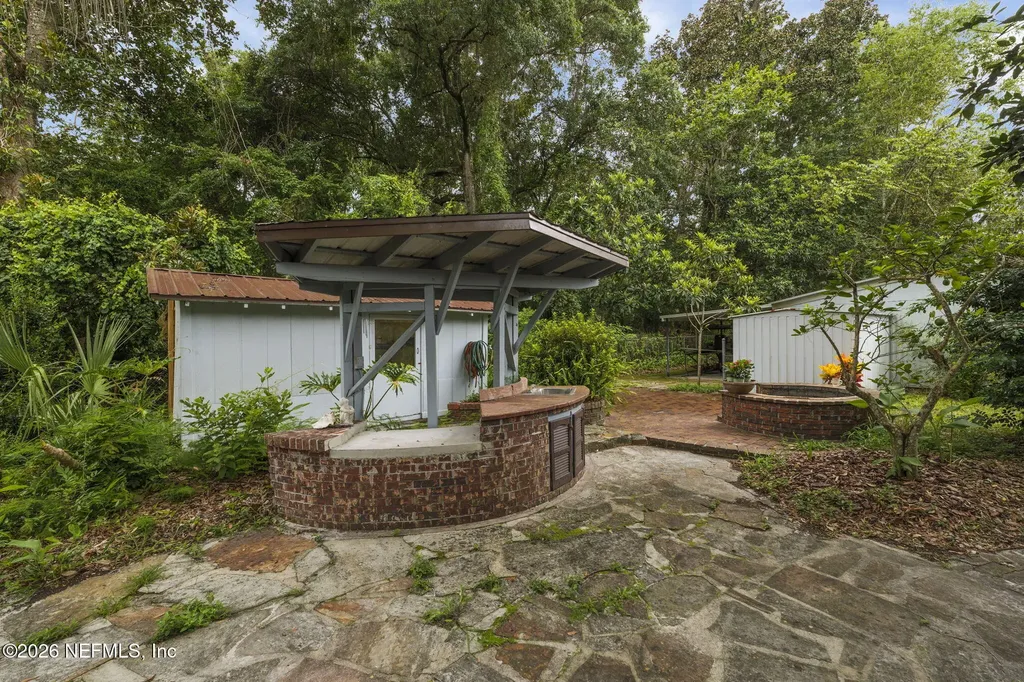 109 Cody Drive Satsuma FL 32189