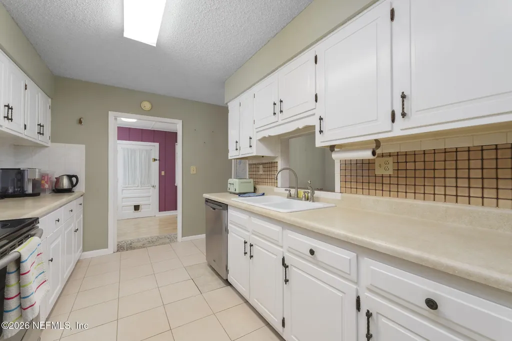 109 Cody Drive Satsuma FL 32189