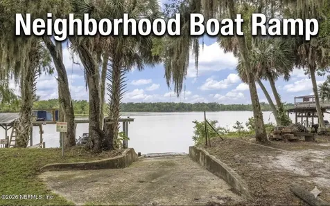 104 Cody Drive Satsuma FL 32189