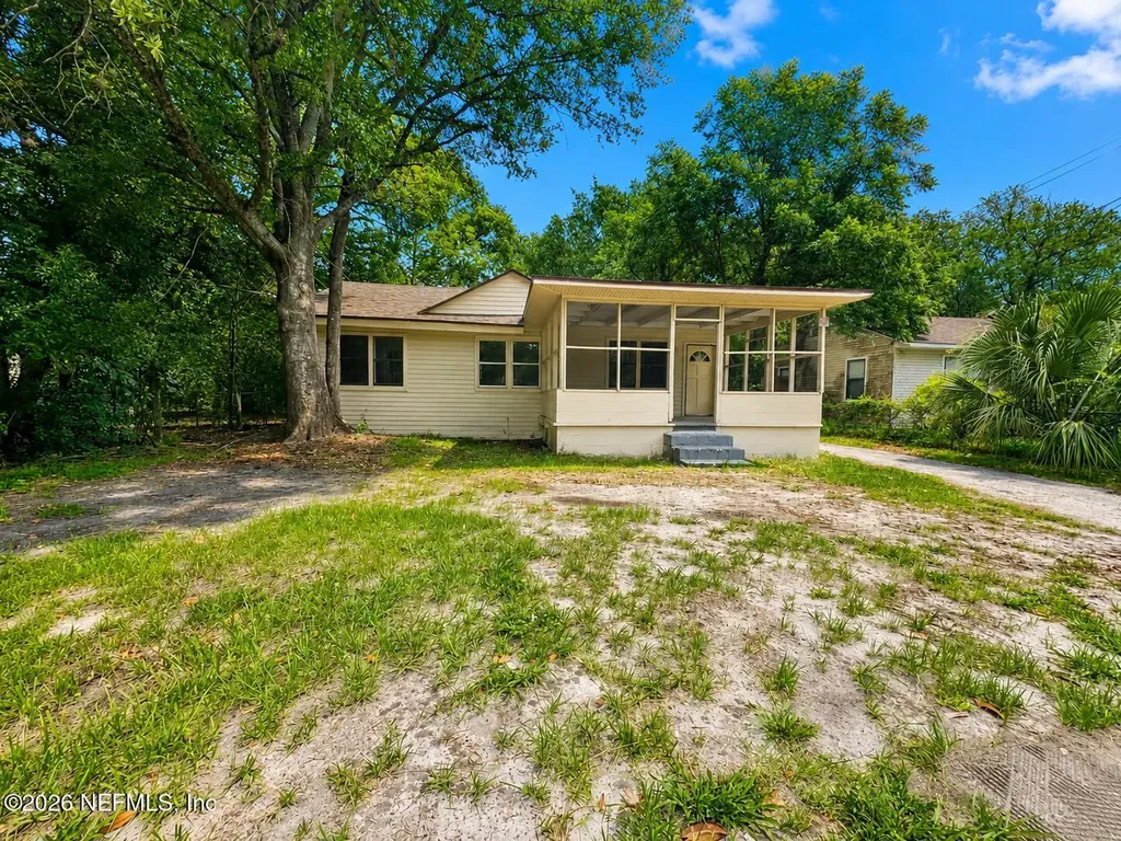 957 Odessa Drive E Jacksonville FL 32254