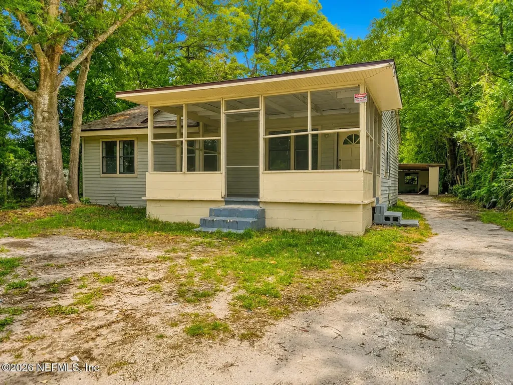 957 Odessa Drive E Jacksonville FL 32254